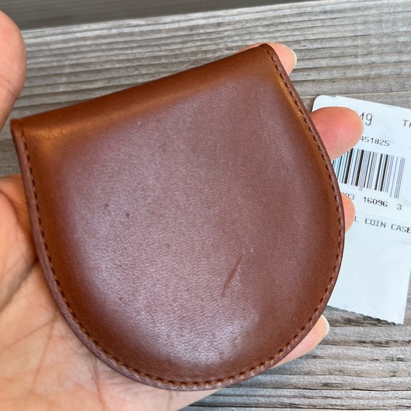 New, 90s Vintage Coach international leather coin case, British Tan - Picture 4 of 6